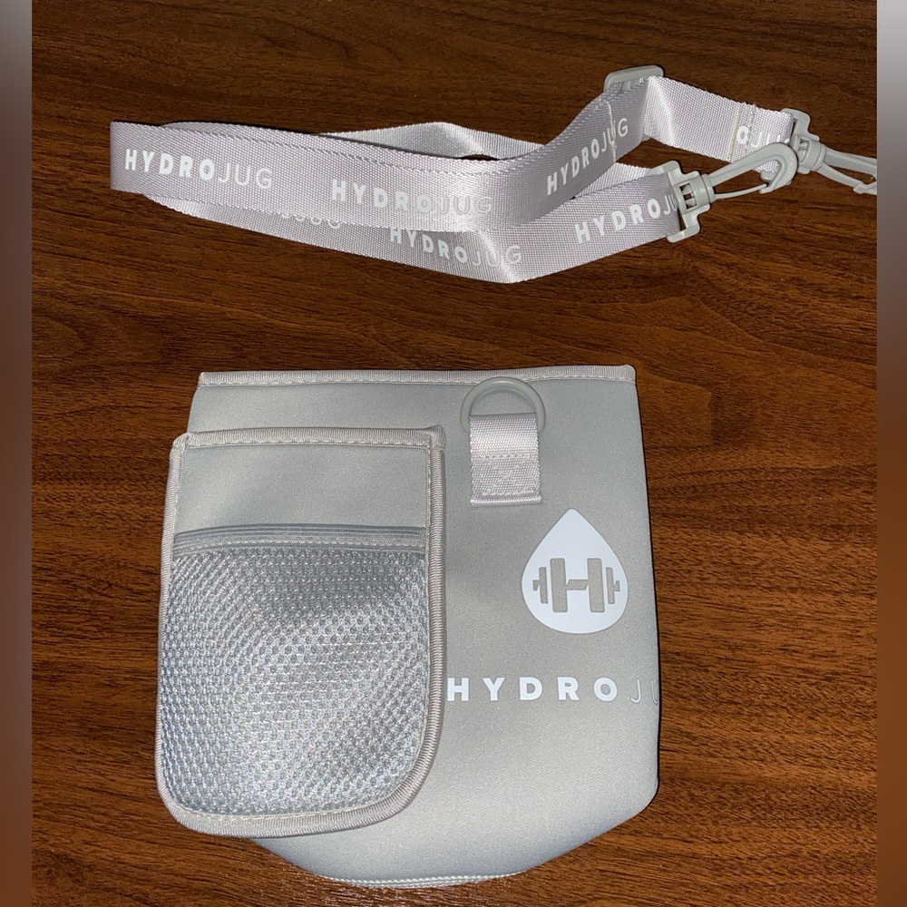 Gray Hydrojug Sleeve